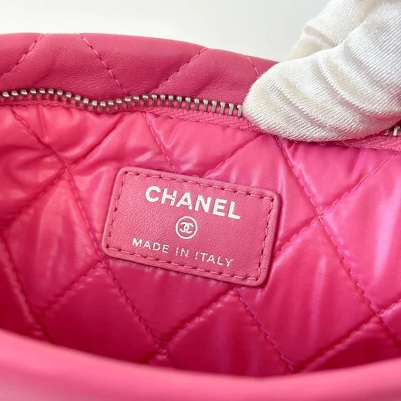Chanel Pink Quilted Lambskin Fold Over Clutch - Picture 12 of 14